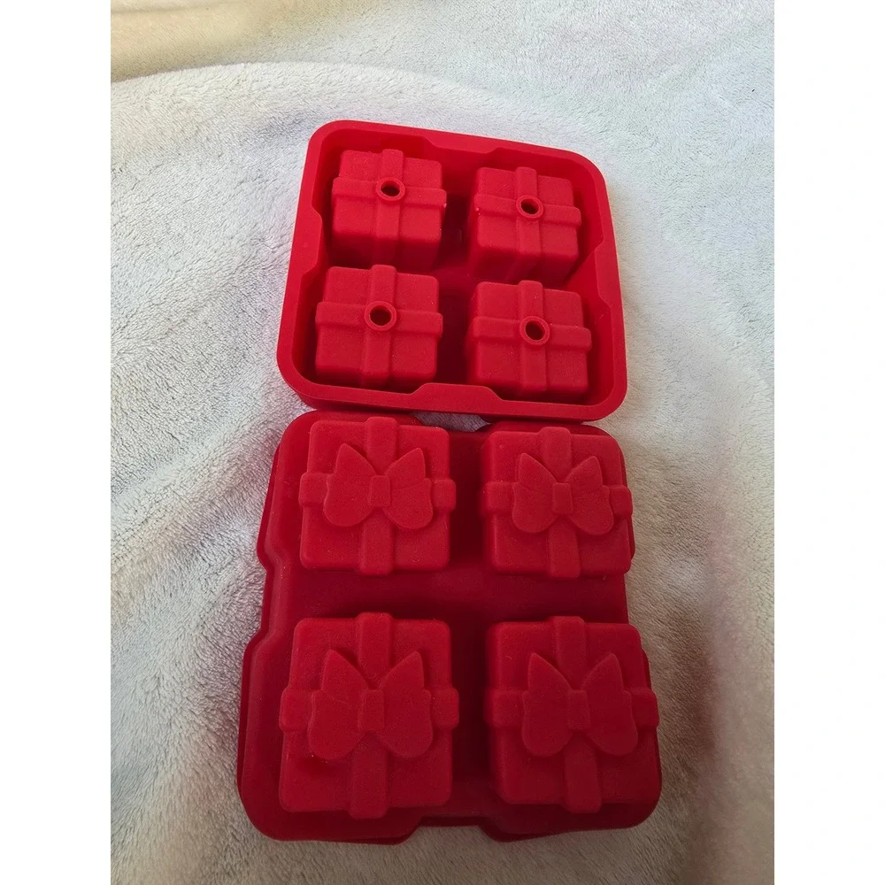 Red Silicone Gift Box Ice Cube Tray Chocolate Mold 4 Cavity Christmas Present